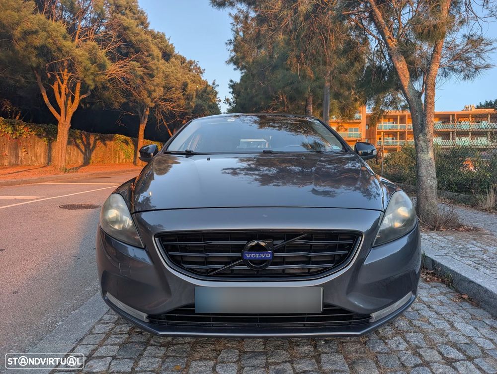 Volvo V40 D2 - 2