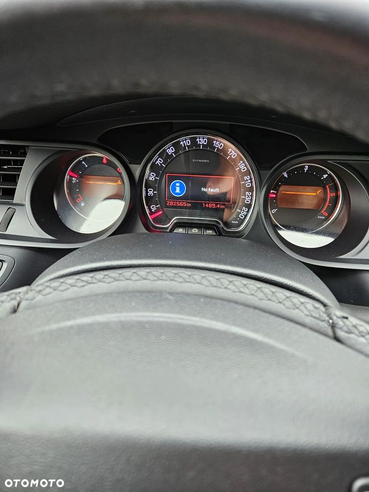 Citroën C5 HDi 140 FAP Exclusive - 7