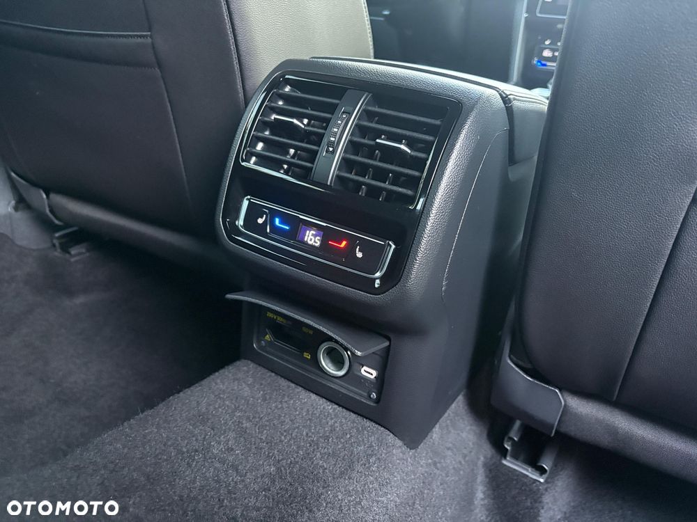 Volkswagen Arteon 2.0 TSI DSG R-Line Edition - 16