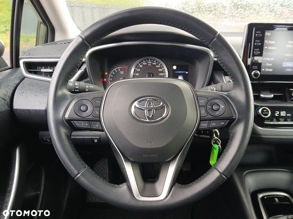 Toyota Corolla - 24