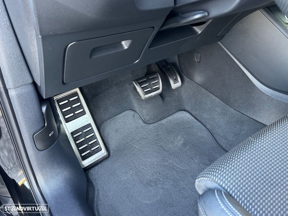 Audi Q3 45 TFSIe S tronic S line - 17