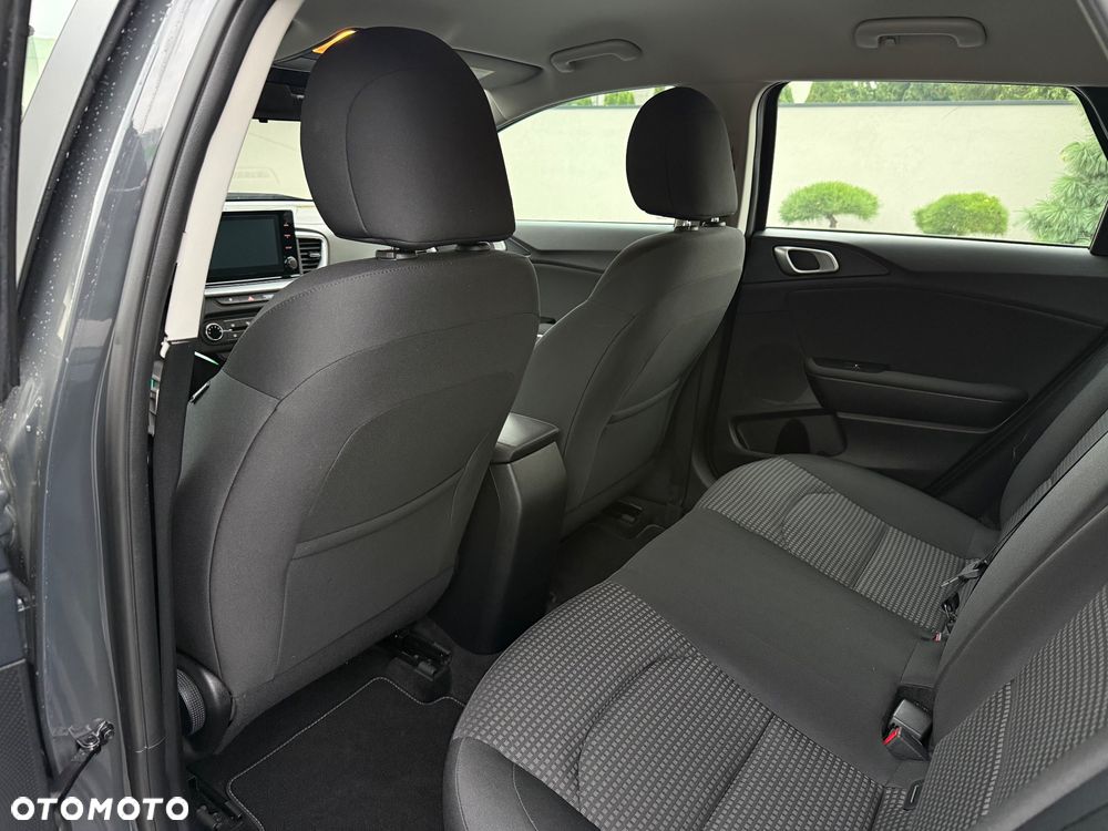Kia Ceed 1.0 T-GDI 100 OPF Vision - 25