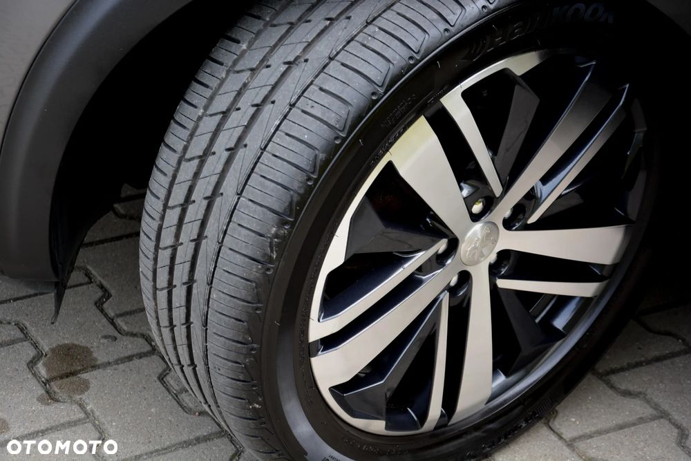 Peugeot 5008 BlueHDi 180 EAT6 GT - 17