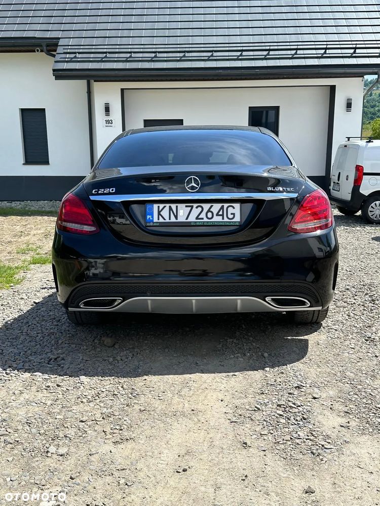 Mercedes-Benz Klasa C 220 (BlueTEC) d T 7G-TRONIC AMG Line - 3
