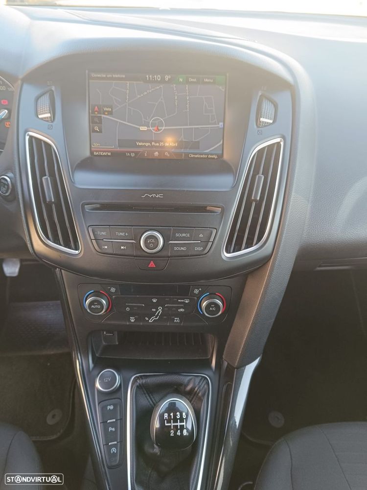 Ford Focus 1.0 SCTi ST-Line - 15