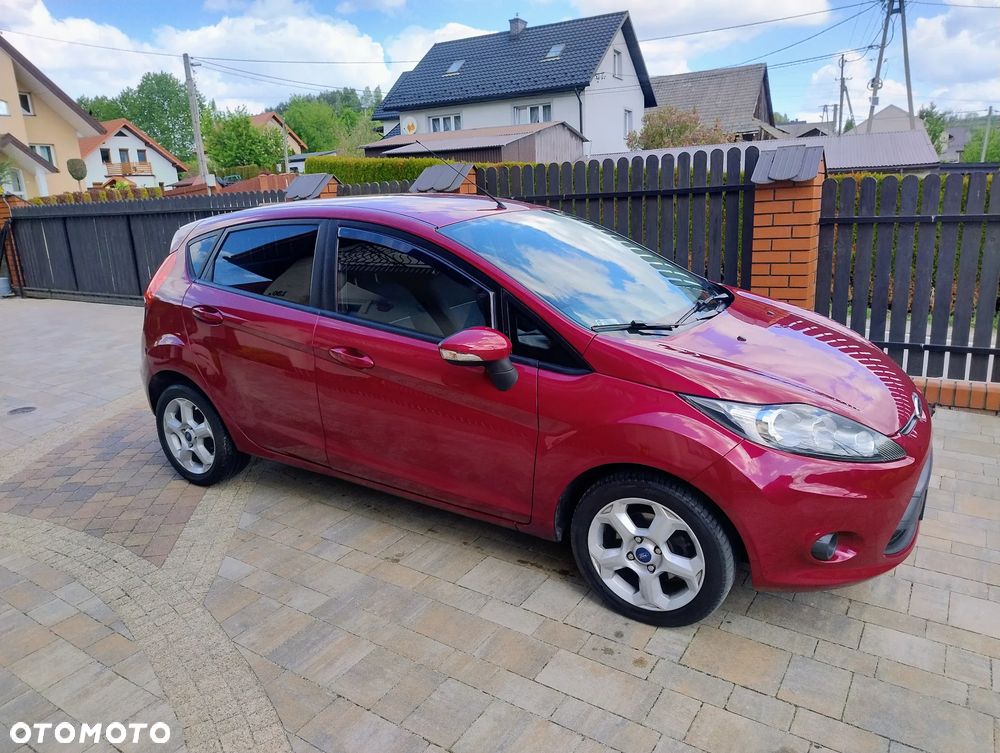 Ford Fiesta - 6