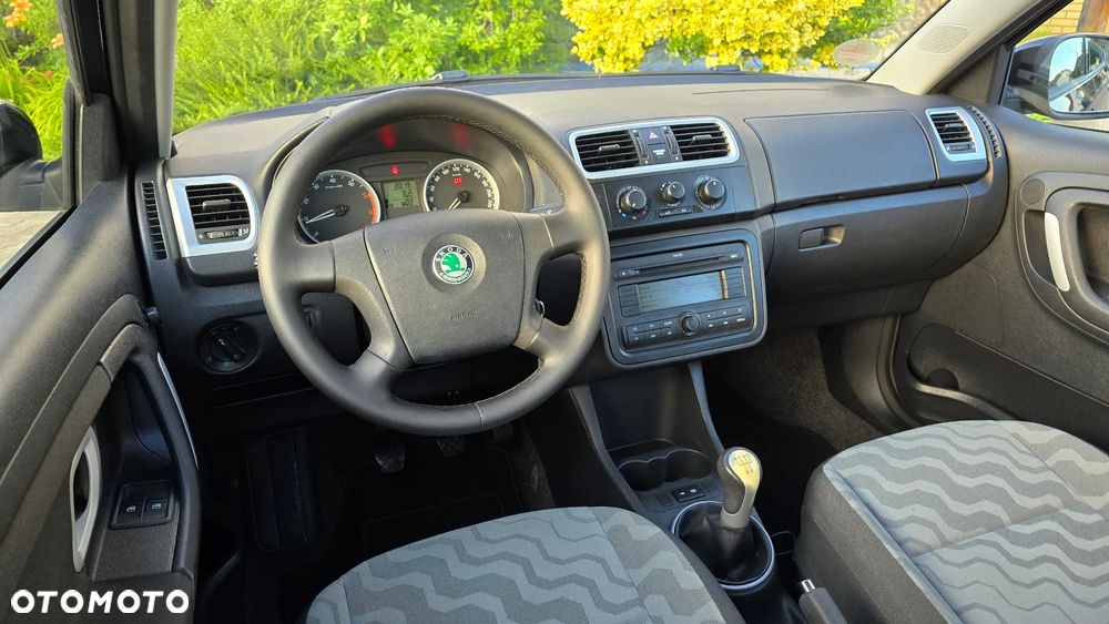 Skoda Fabia - 10