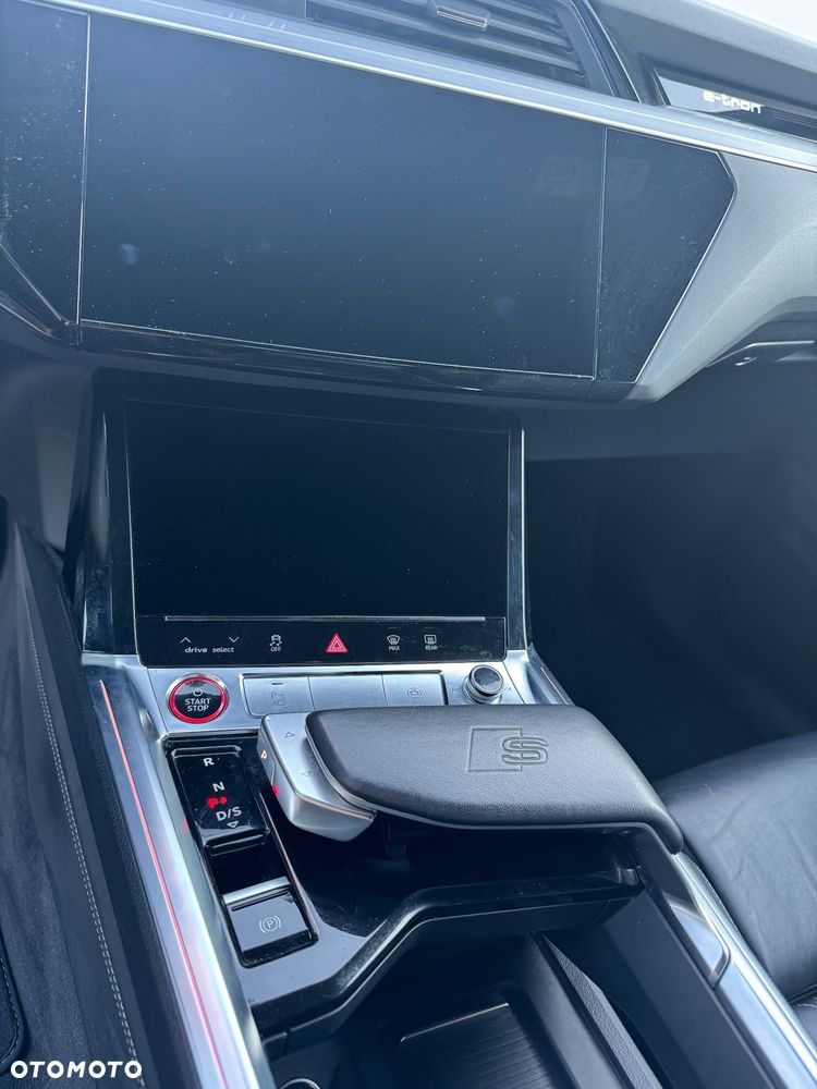 Audi e-tron S Quattro - 17