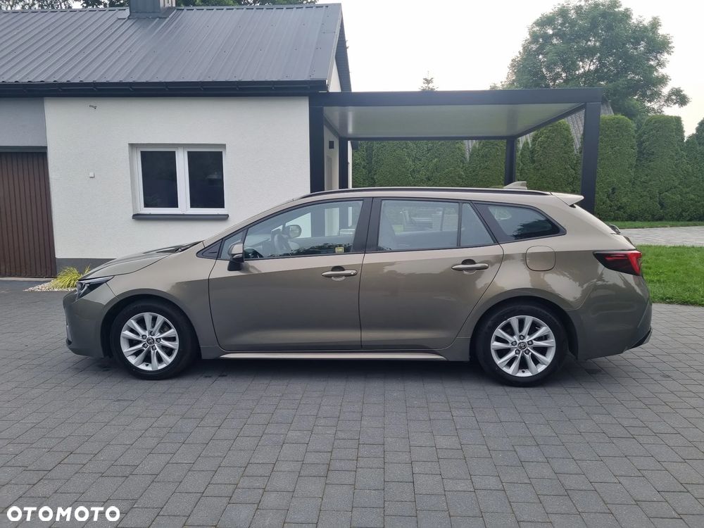 Toyota Corolla 1.8 Hybrid Executive - 2
