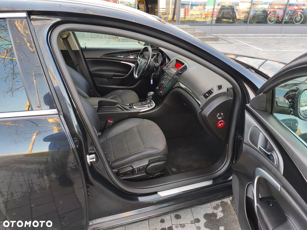 Opel Insignia - 16