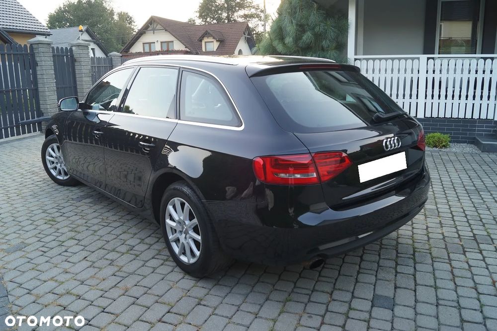 Audi A4 Avant 1.8 TFSI Attraction - 14