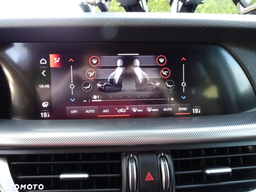 Alfa Romeo Stelvio 2.0 Turbo Sprint Q4 - 34