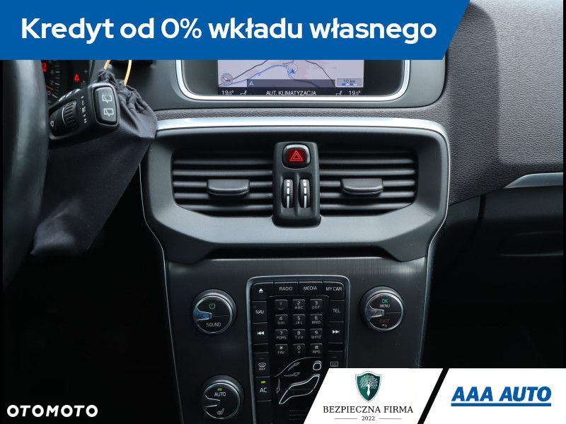 Volvo V40 - 13