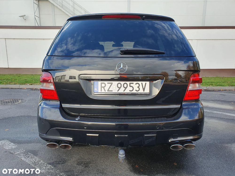 Mercedes-Benz ML 63 AMG 4Matic 7G-TRONIC - 7