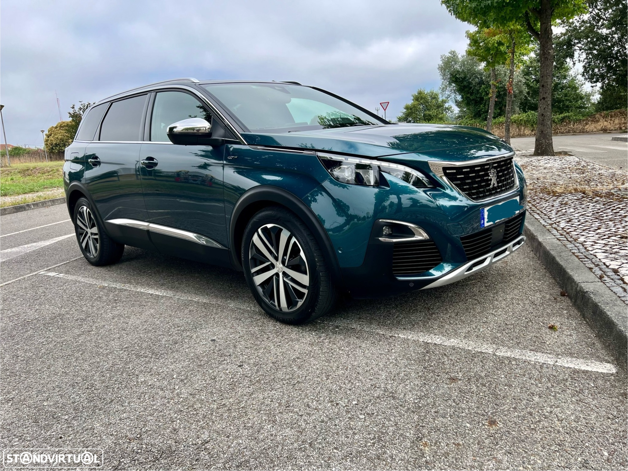 Peugeot 5008 BlueHDI 180 EAT6 GT - 2
