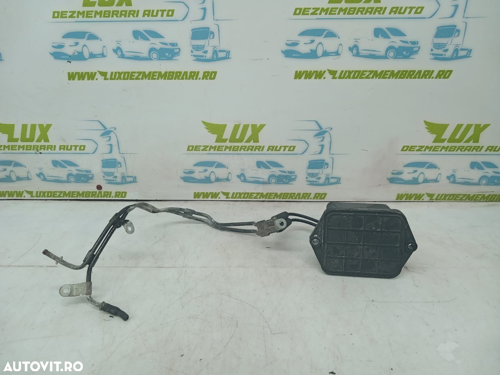 Rezervor vacuum 1.9 cdti z19dth Opel Astra H  [din 2004 pana  2007] - 1