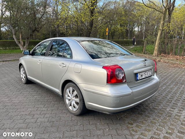 Toyota Avensis 2.0 D-4D Luna - 3