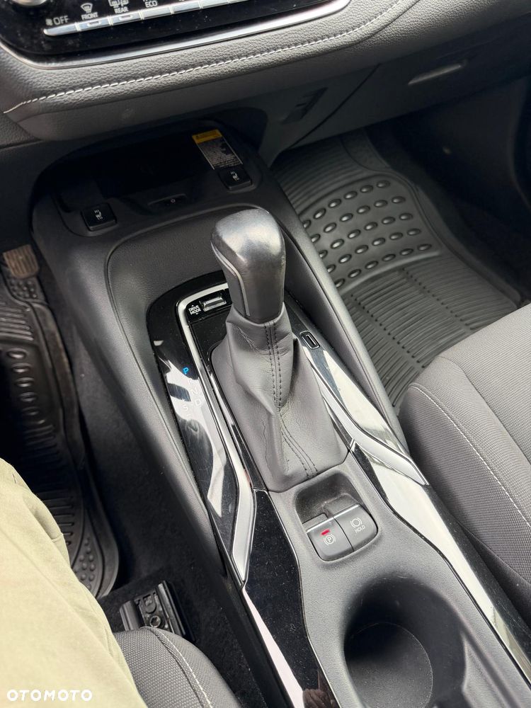 Toyota Corolla - 6