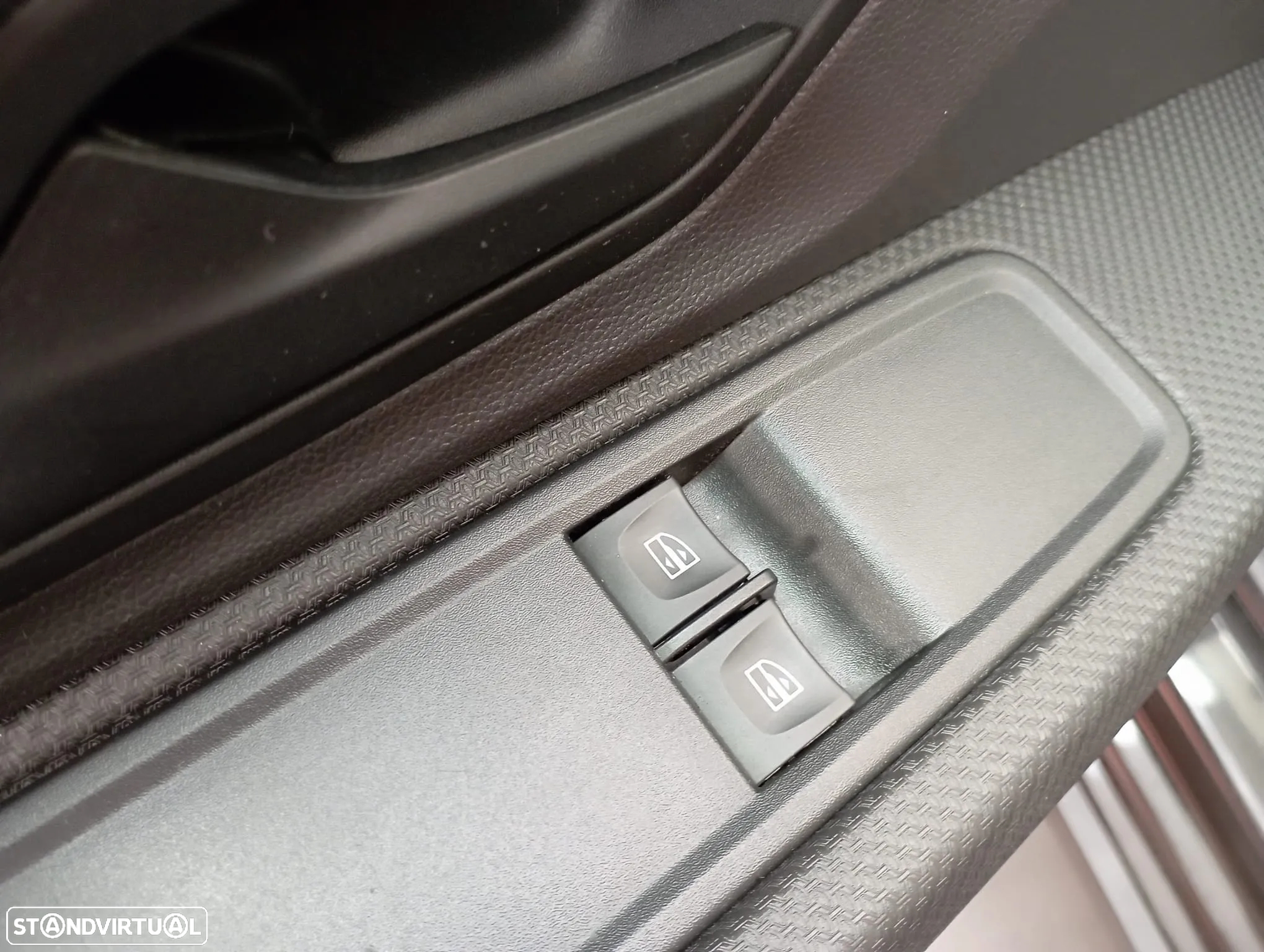 Dacia Sandero 1.0 ECO-G Expression Bi-Fuel - 14