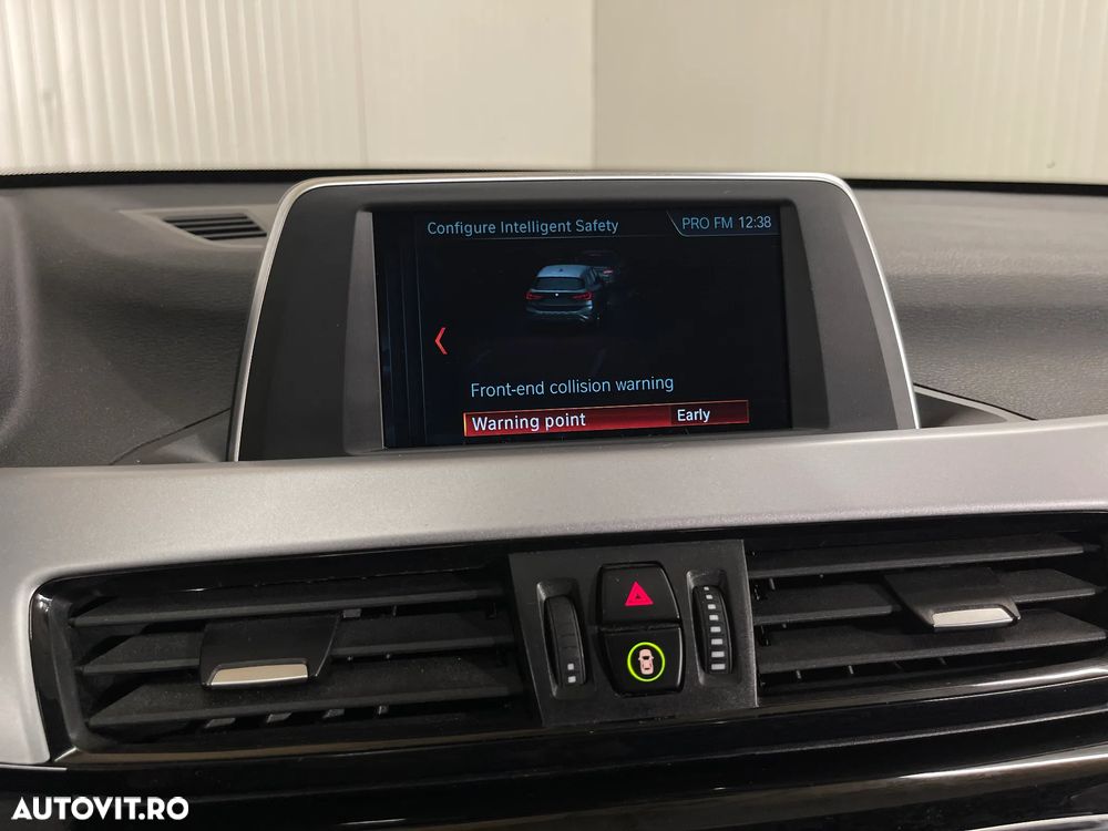 BMW X1 sDrive18i Aut. Advantage - 16