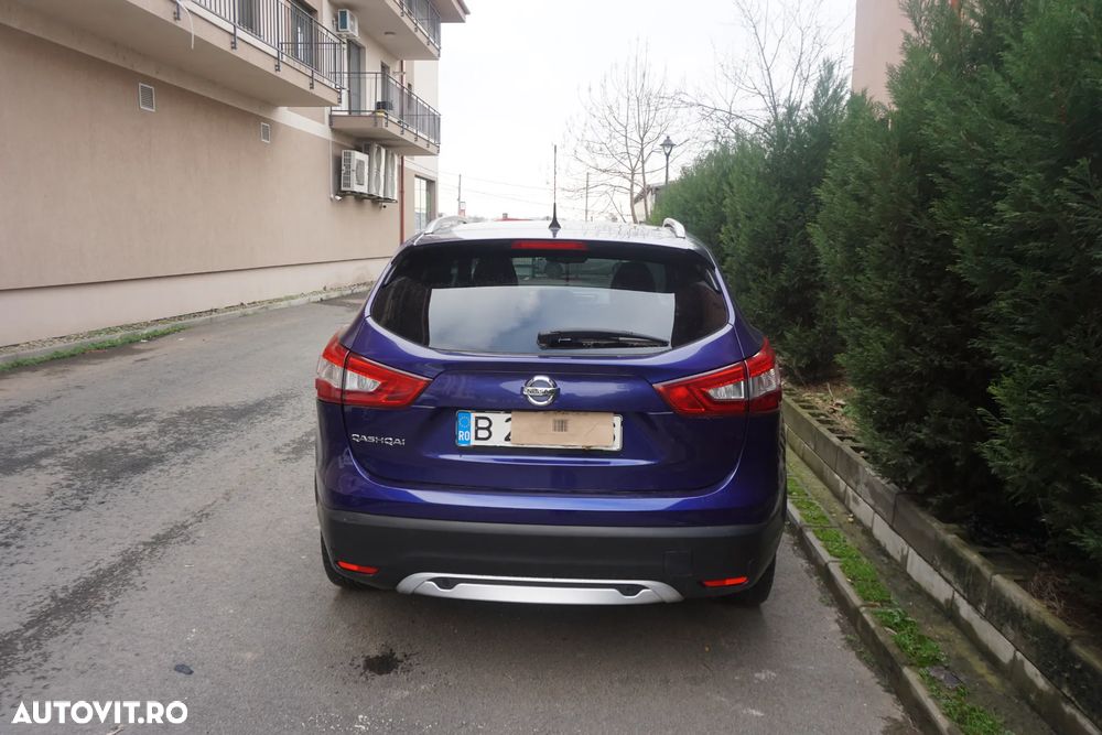 Nissan Qashqai - 1