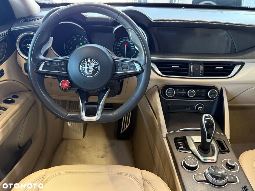Alfa Romeo Stelvio 2020