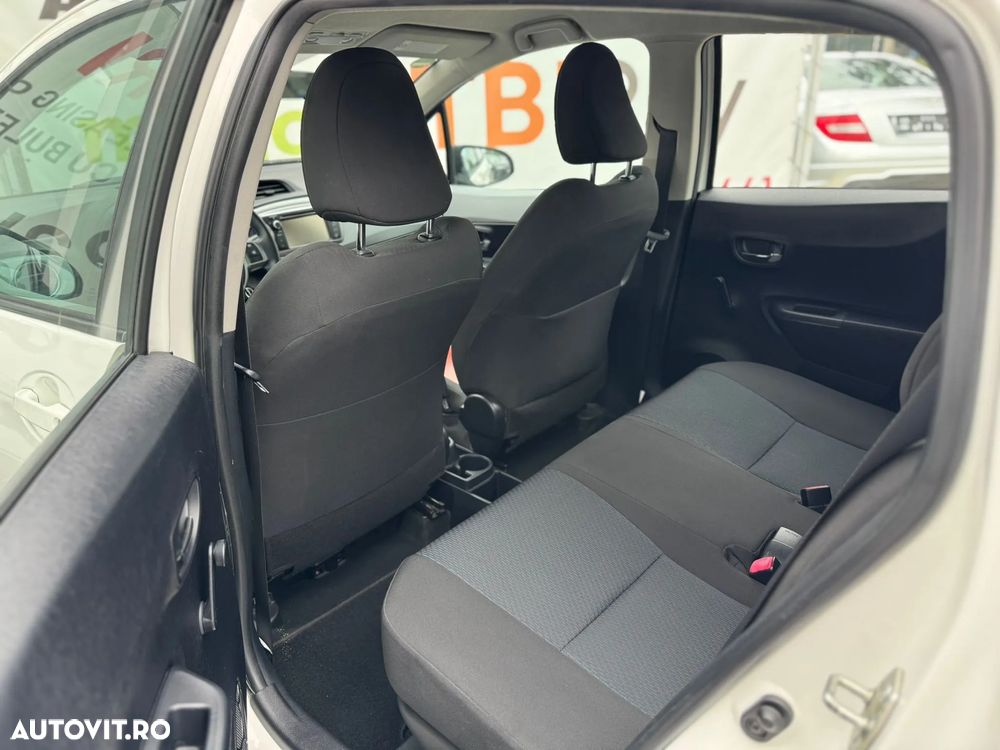 Toyota Yaris - 28