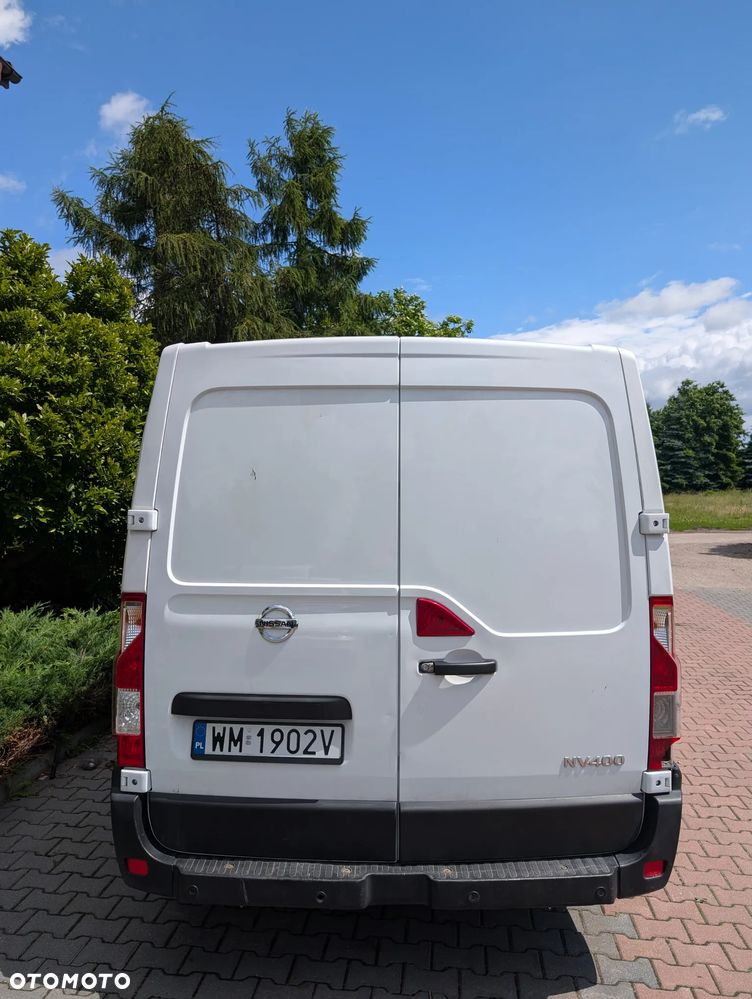 Nissan NV400 - 7