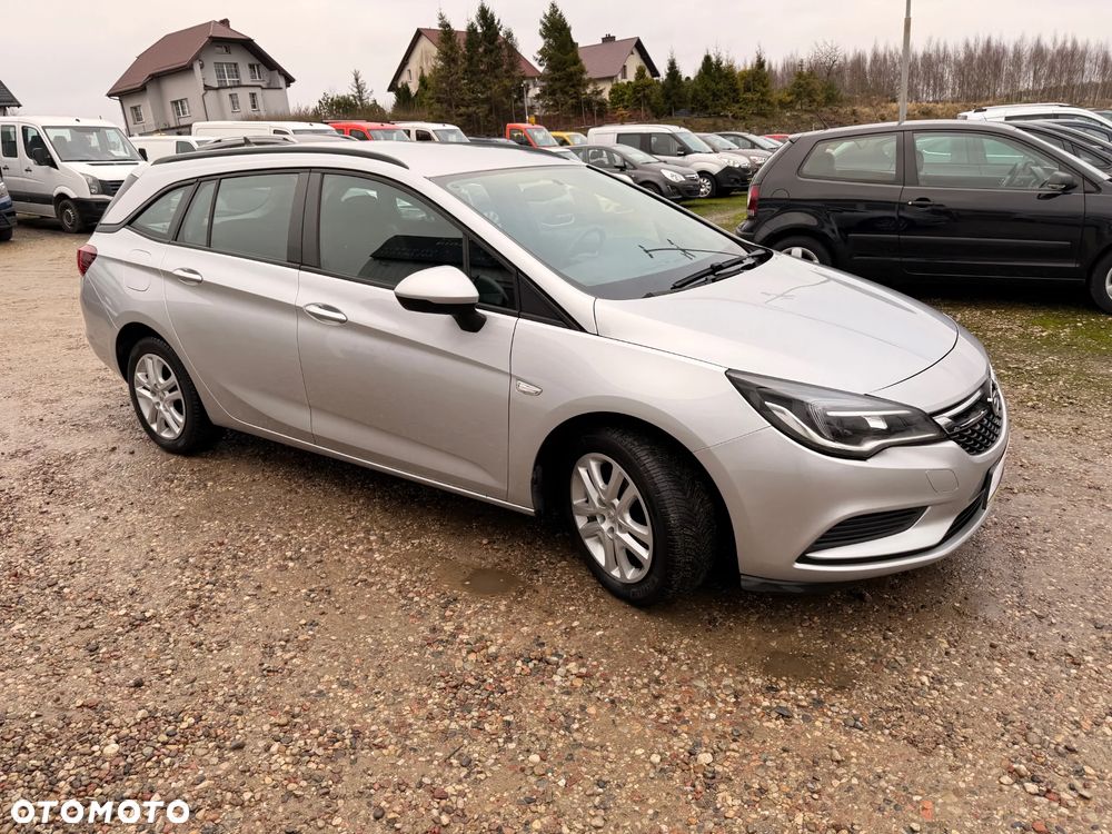Opel Astra 1.6 CDTI Enjoy - 15