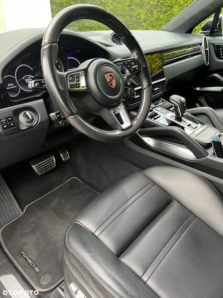 Porsche Cayenne Turbo - 5
