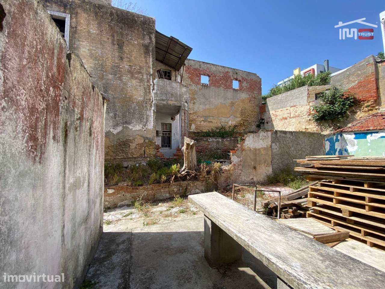Prédio para Reabilitação no Centro do Barreiro | Projeto Aprovado p... - Grande imagem: 4/40