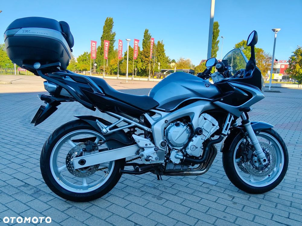 Yamaha FZ6 - 6