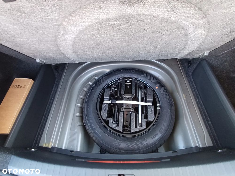 Skoda Octavia 2.0 TDI Drive Essence DSG - 27