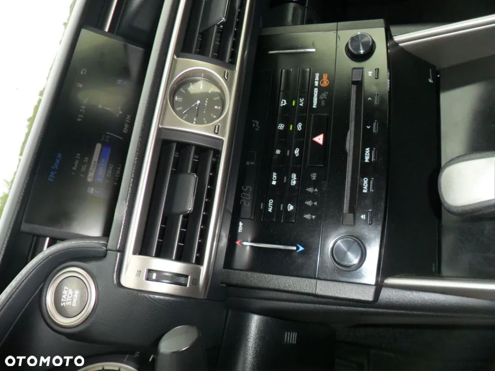 Lexus IS 250 Comfort - 32