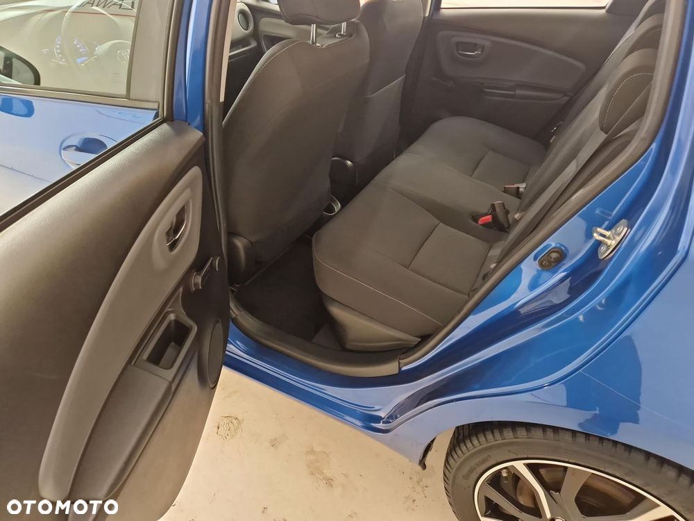 Toyota Yaris - 11