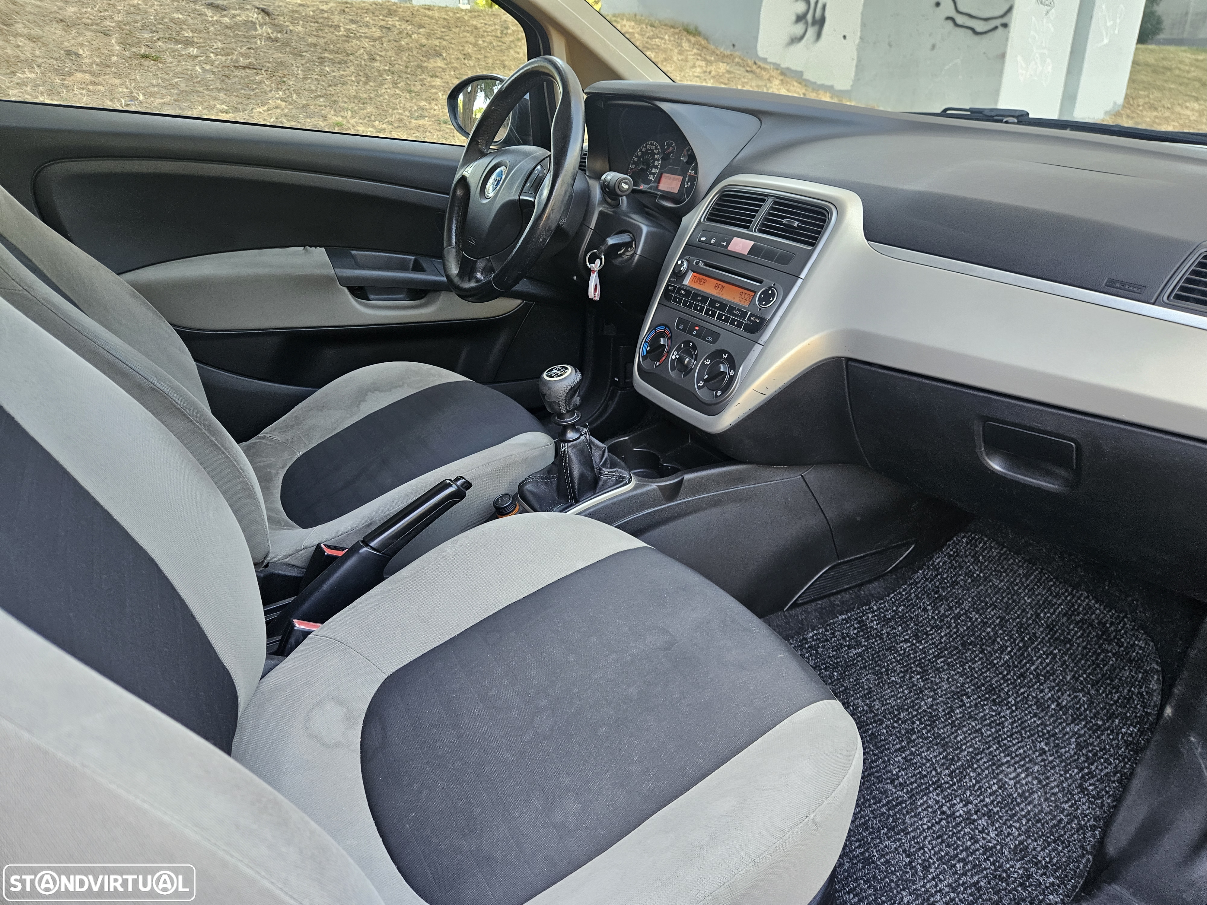 Fiat Punto - 12