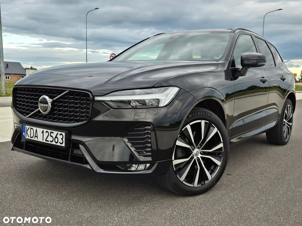 Volvo XC 60 B5 D AWD Ultimate Dark - 8