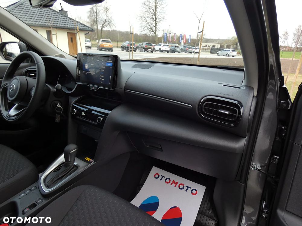 Toyota Yaris Cross Hybrid 1.5 Comfort - 21