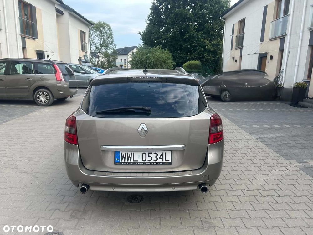 Renault Laguna - 4