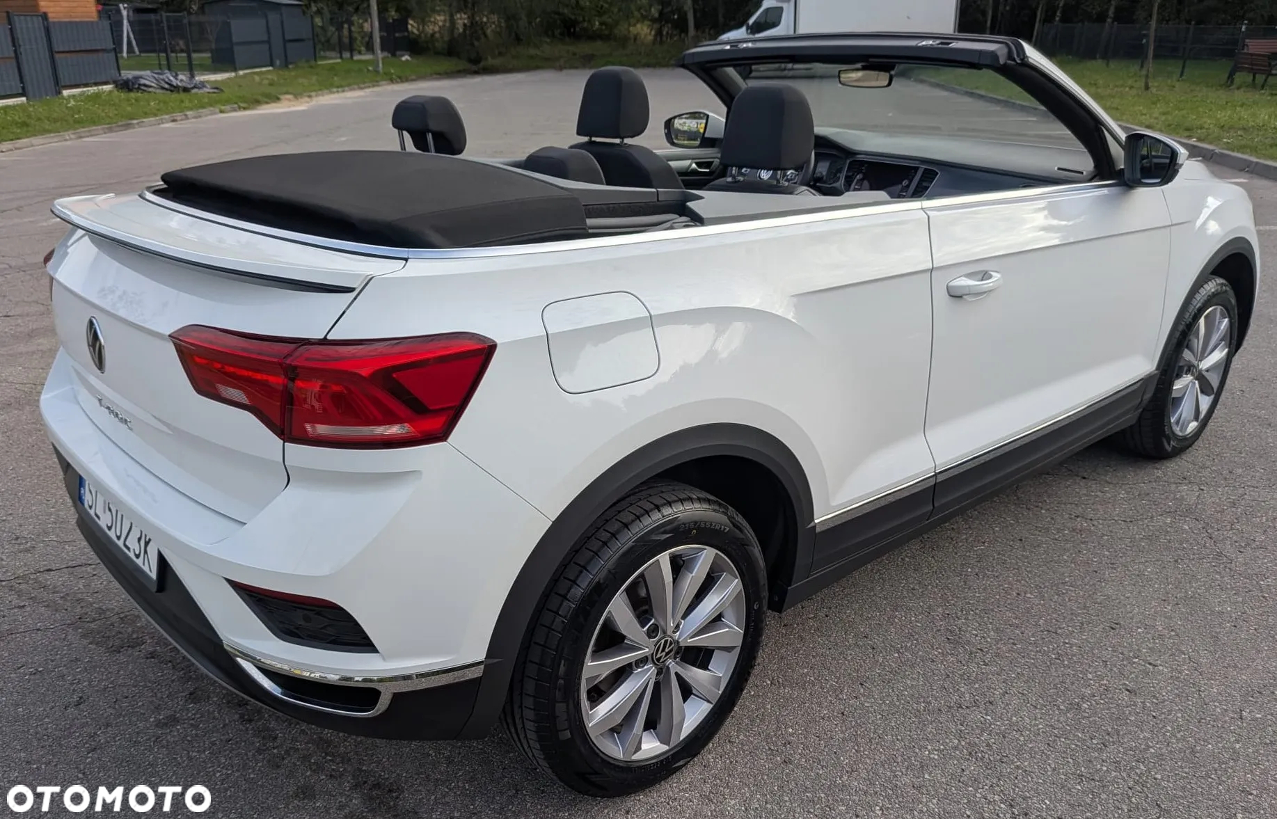 Volkswagen T-Roc - 4