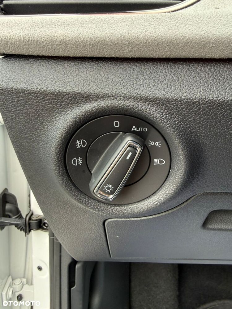 Skoda Scala 1.5 TSI Selection DSG - 13