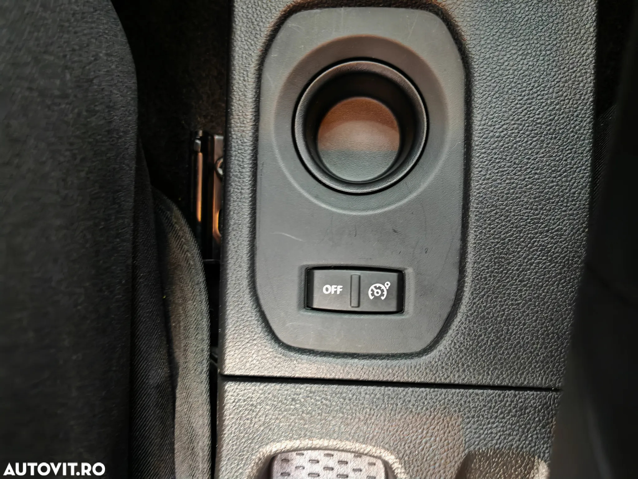Dacia Duster TCe 100 2WD Essential - 20