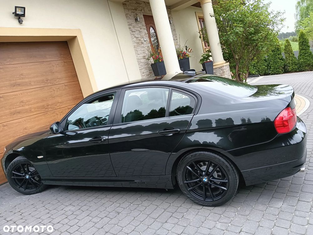 BMW Seria 3 - 26