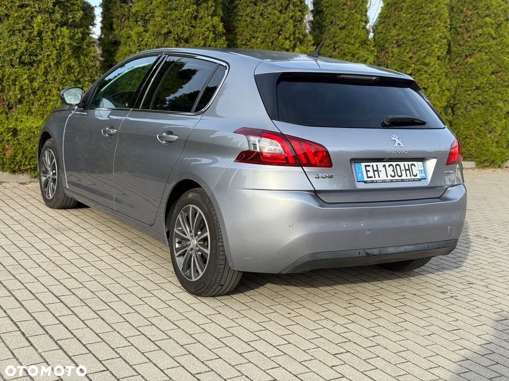 Peugeot 308 - 16