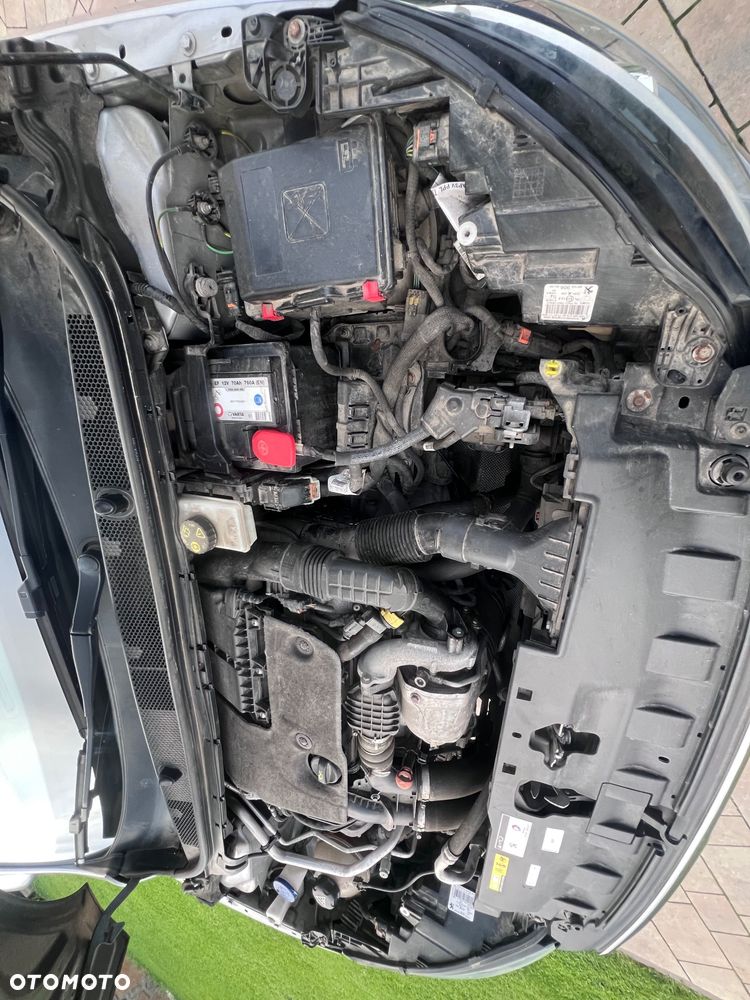 Peugeot 308 - 23