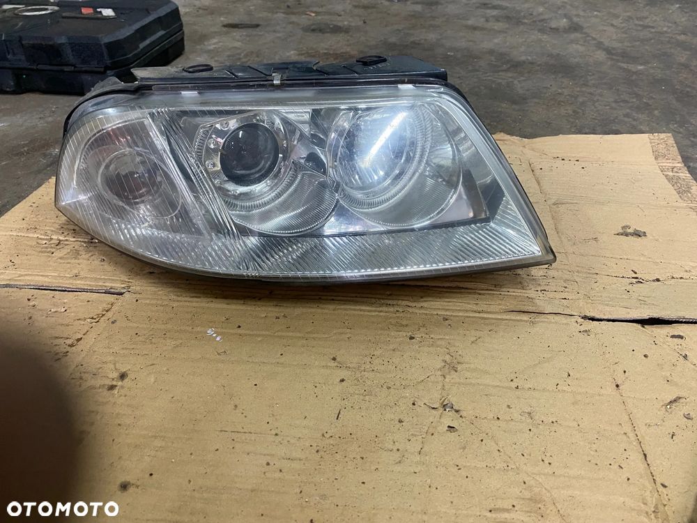 VW PASSAT B5 LIFT LAMPA LEWA PRAWA PRZÓD - 1
