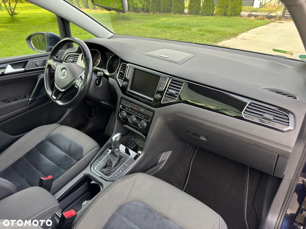 Volkswagen Golf Sportsvan 2.0 TDI (BlueMotion Technology) DSG Highline - 22
