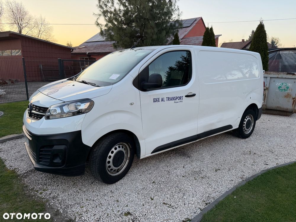 Opel Vivaro - 1