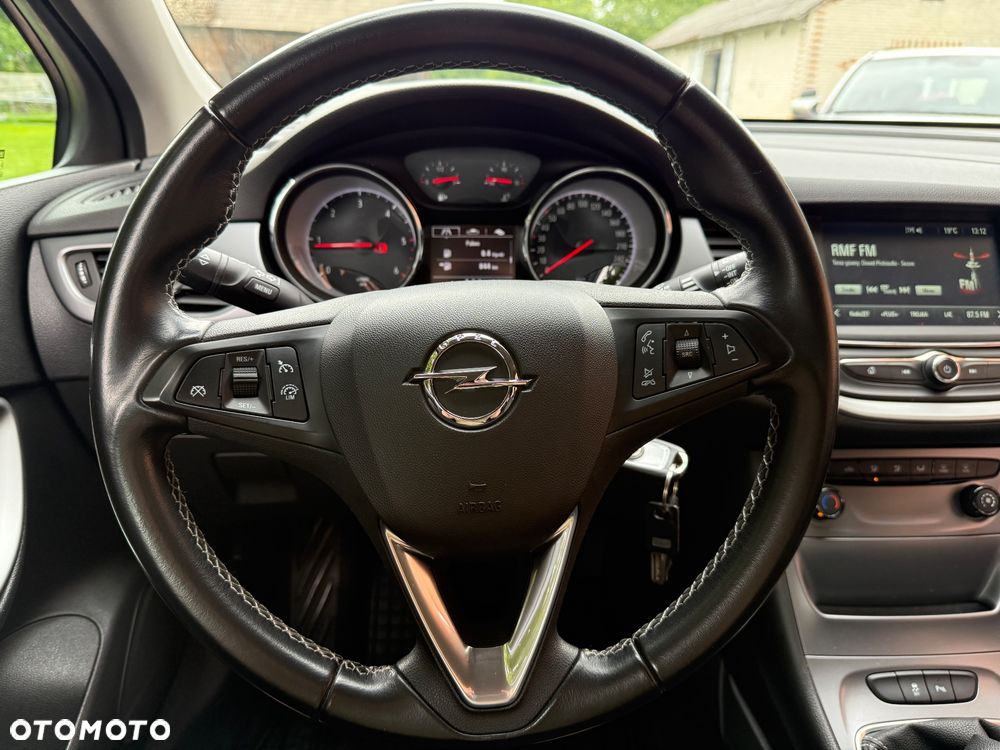 Opel Astra 1.6 CDTI Enjoy - 13