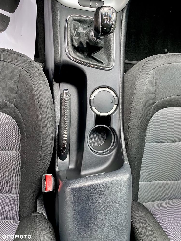 Kia Ceed 1.4 Business Line - 18